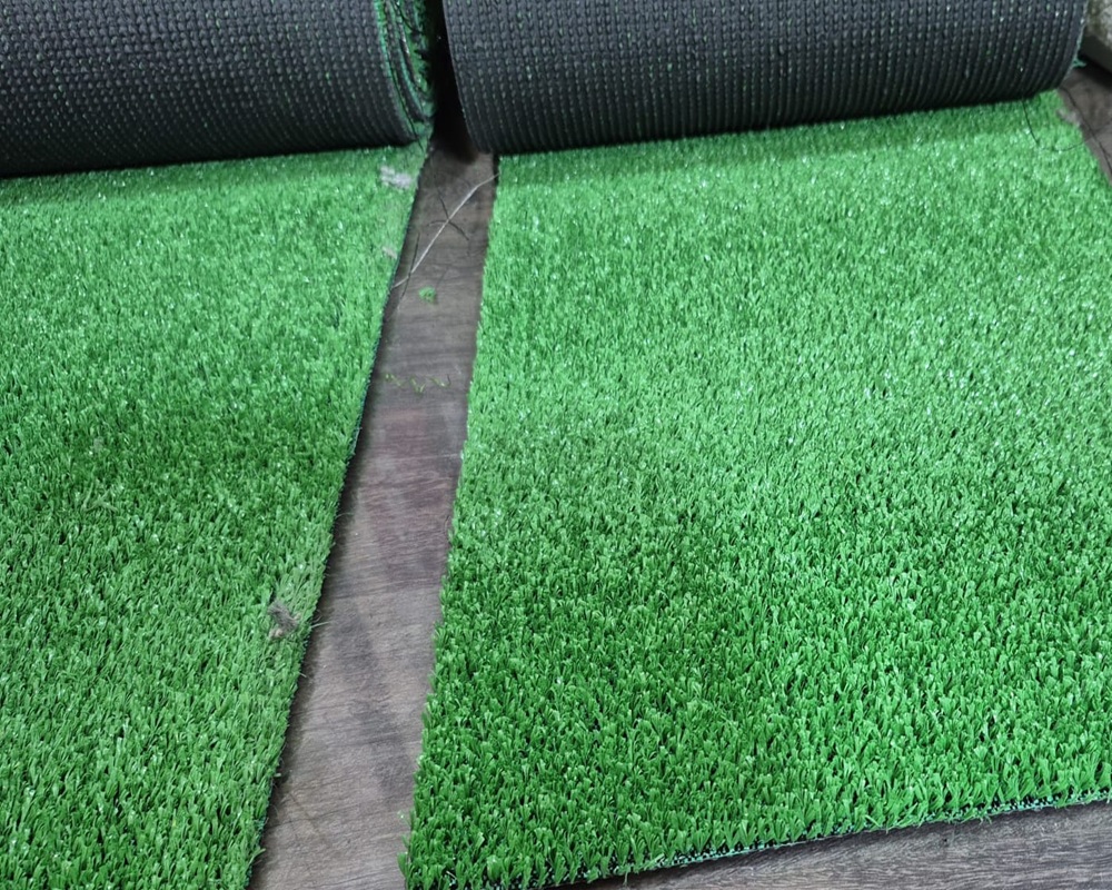 Çim Halı Renkli 1m x 5m – Mavi Kırmızı Yeşil Spor Dekorasyon