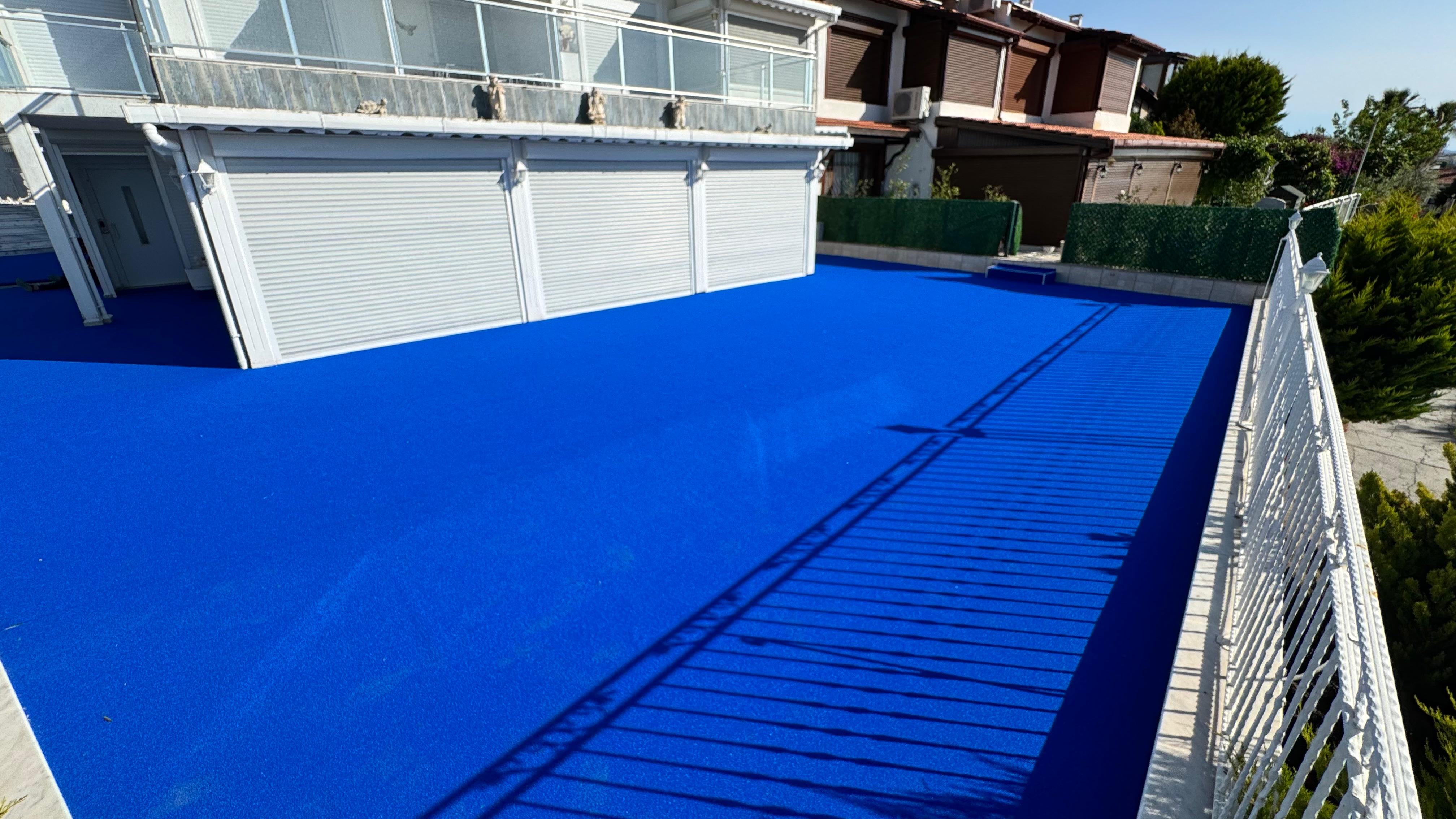 Mavi Çim Halı 10mm 4m x 5m – Teras Balkon Dekoratif Yapay Çimen